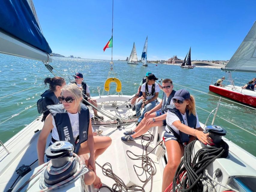 Lisbon: Sailing Sunset - A small crew means you get real conversation