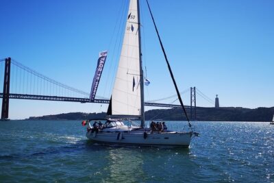 Lisbon Sailing Tour on a Luxury Sailing Yacht with 2 Drinks