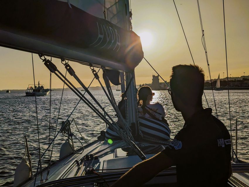Lisbon: Scenic Day & Sunset Boat Tour with a Drink - Why this 2-hour Tagus sunset sail beats a big cruise