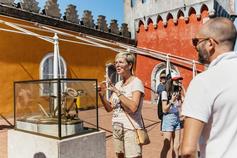 Lisbon: Sintra, Pena, Cabo da Roca, Cascais Tour with Pickup - Cascais after the palace day: seaside walking with an aristocratic vibe