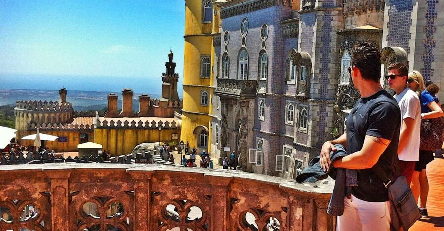 Lisbon: Sintra & Pena Palace Half-Day Tour with Hotel Pickup - Key things I’d zero in on before you go