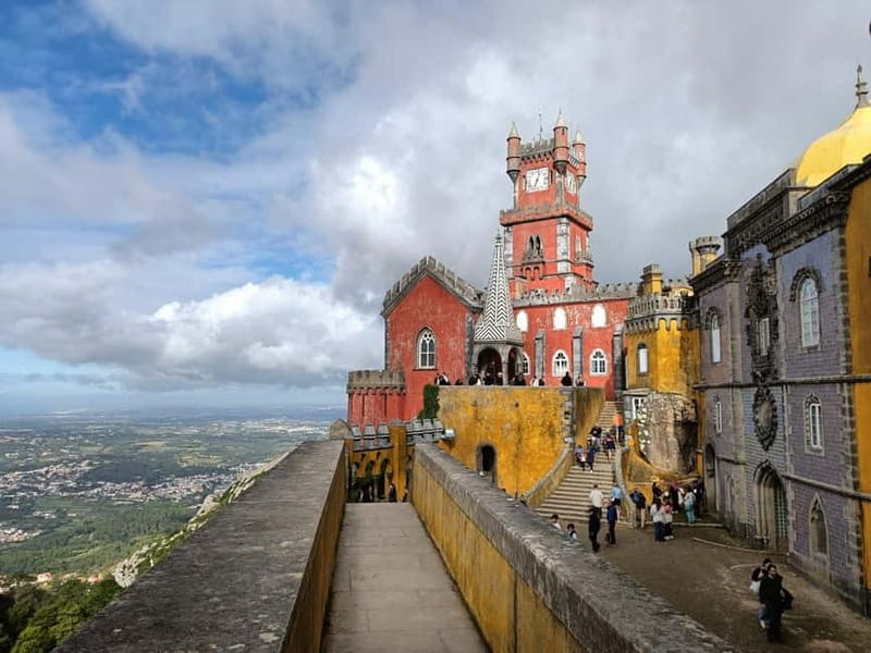 Lisbon: Sintra, Pena Palace, Moorish Castle & Regaleira Tour - Cascais and Boca do Inferno: Coastal Sights With Local Flavor Potential