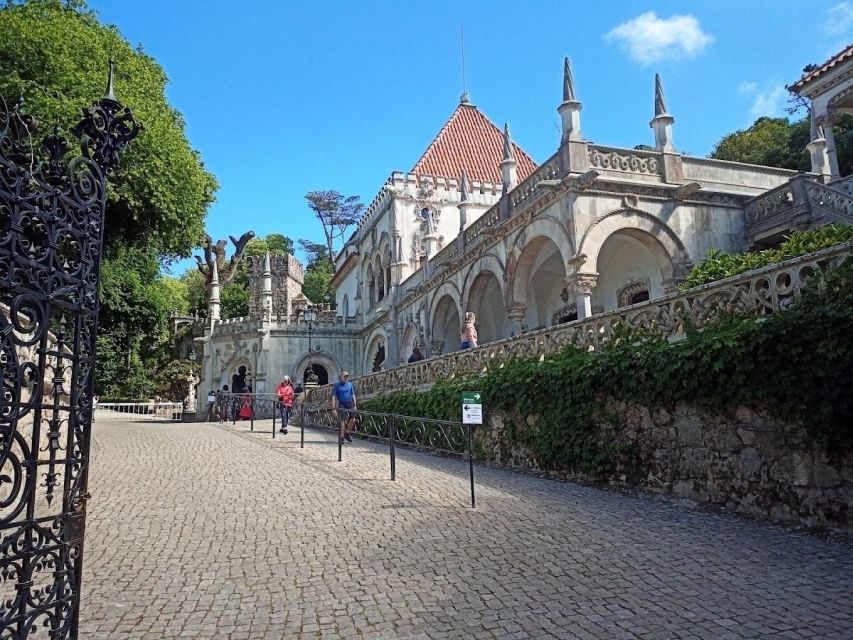 Lisbon: Sintra, Roca, Pena Palace, Quinta Regaleira passby - Transport, comfort, and what I’d watch for in the van