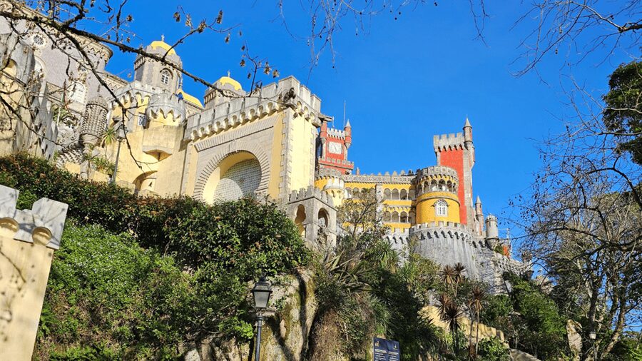 Lisbon: Sintra w/ Pena Palace, Cascais, Cabo Roca & Azenhas - Sintra village free time: cobblestones, cafes, and not feeling trapped
