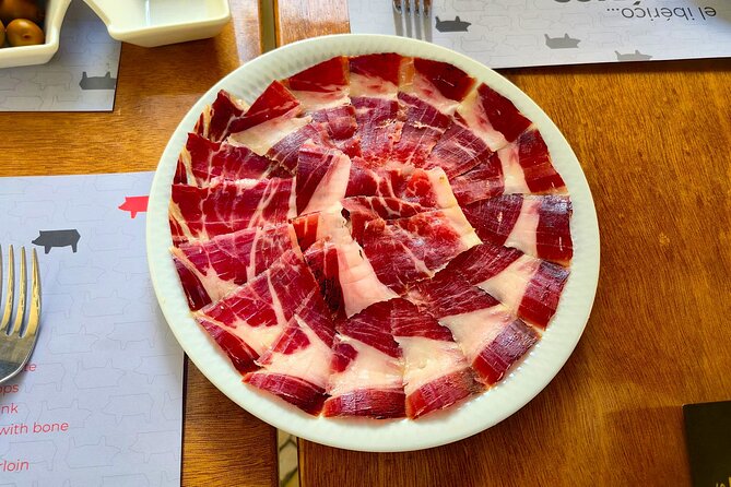 Lisbon Small-Group Food Tour: Eat & Drink Like a Local - Guides make the difference: Arianna and Sergio bring the city into the bites