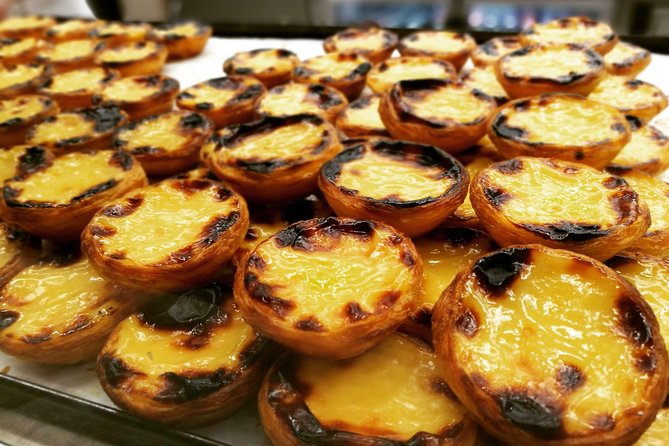 Lisbon Small-Group Food Tour with 18 Tastings in Alfama District - Miradouro das Portas do Sol: A 20-Minute Pause That Feels Worth It