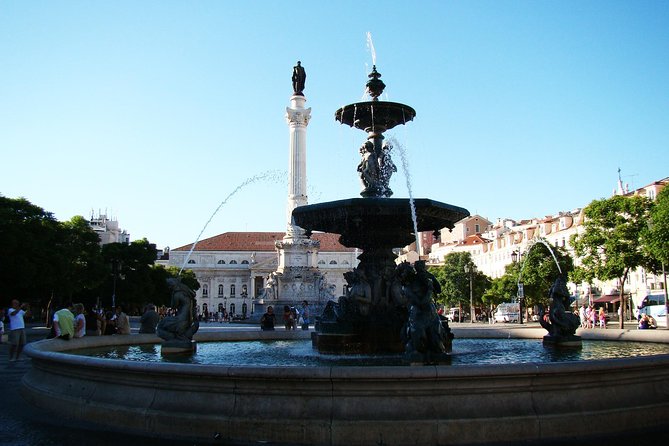 Lisbon - Small Group Walking Tour - Largo do Carmo: Gothic ruins and the 1755 earthquake memory