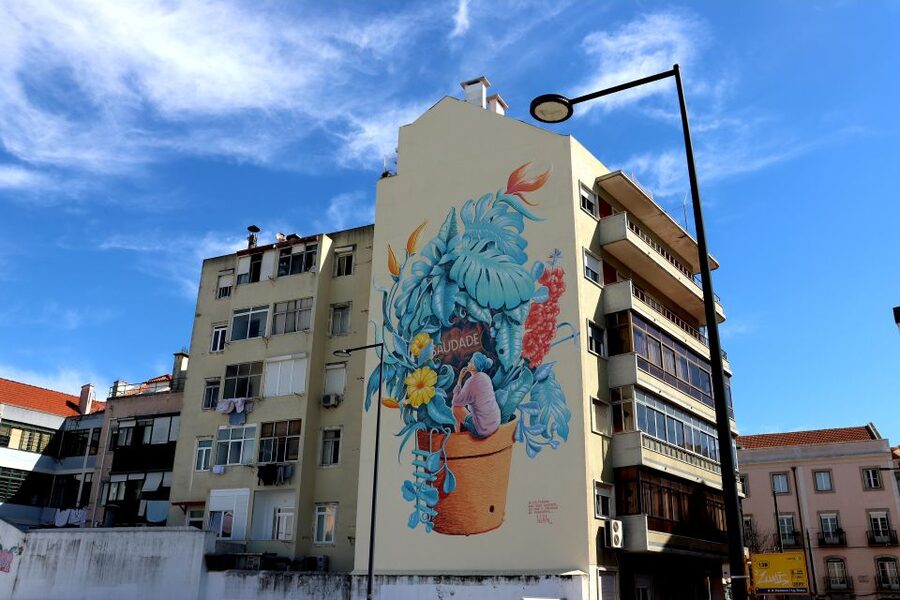Lisbon: Street Art and Historical Walking Tour - The best ways to get the most from your tour