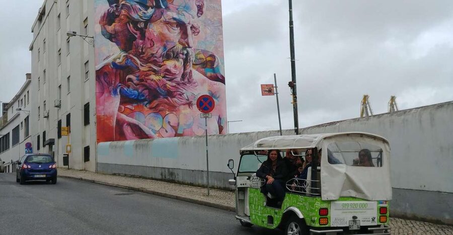 Lisbon Street Art by Tuk Tuk : Graffiti & Murals Discovery - Why this Lisbon street art tour works better than on foot