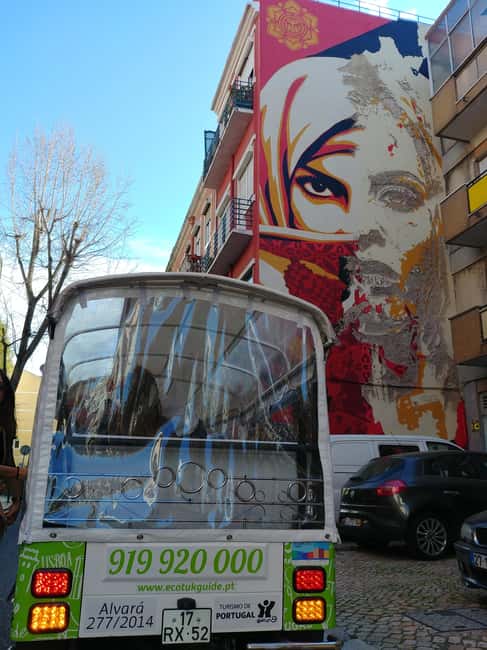Lisbon Street Art by Tuk Tuk : Graffiti & Murals Discovery - The tuk tuk experience in real Lisbon streets