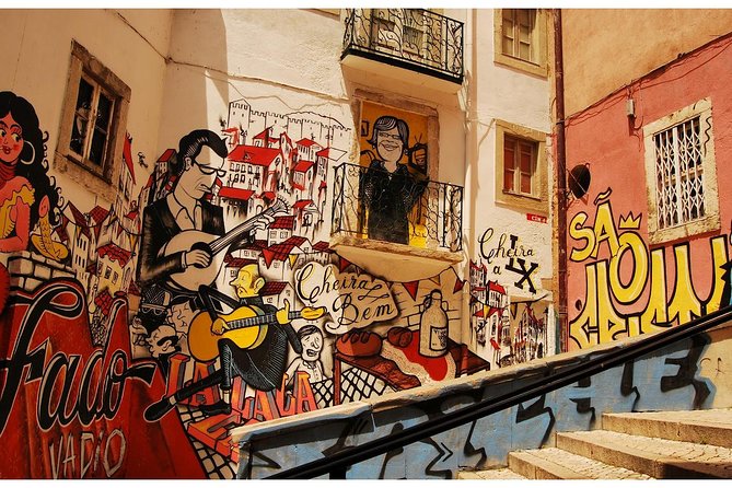 Lisbon Street Art - Private Tuk Tuk Tour with pickup - 3 hours of urban art stops, not a marathon walk