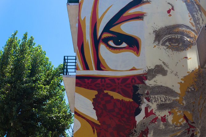 Lisbon Street Art - Private Tuk Tuk Tour with pickup - What to look for during street art stops (so the tour lands)