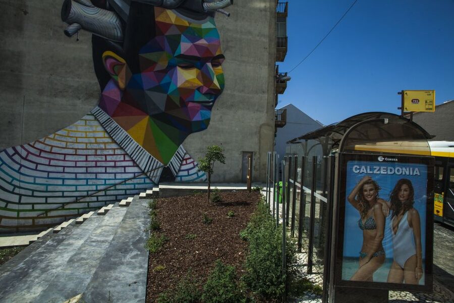 Lisbon: Street Art Tuk Tuk Tour - Art deco warehouses, factory-worker vilas, and urban vegetable gardens