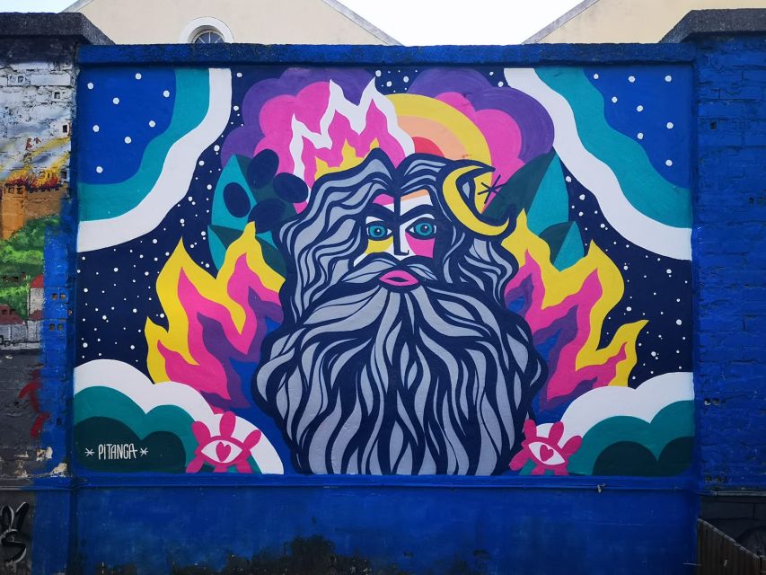 Lisbon: Street Art Tuk Tuk Tour - Price and value for a private group up to 2