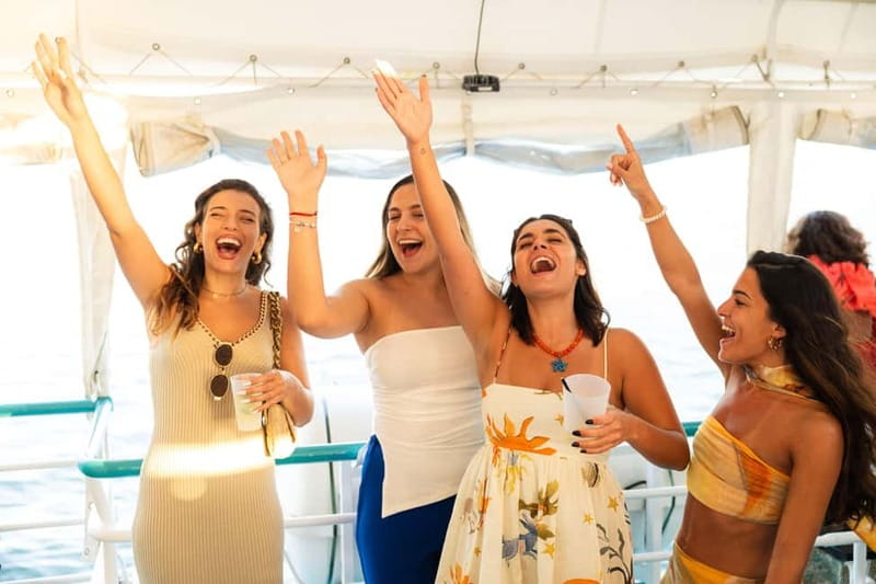 Lisbon: Sunset Boat Tour with Music and Drinks - Your Route Through Lisbon From the Water: What You See Where