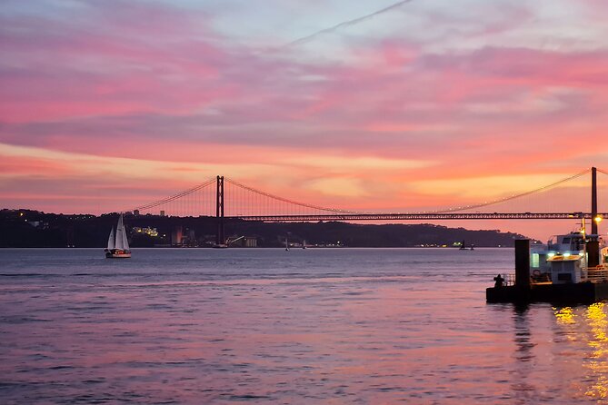 Lisbon Sunset cruise with Welcome Drink and Snack included - Praça do Comércio, then the river opens up