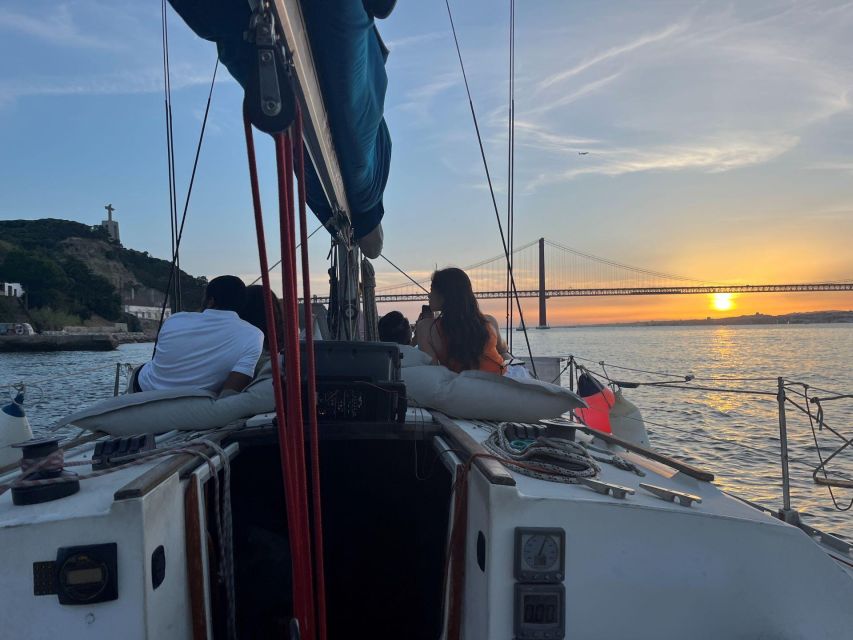 Lisbon Sunset Sensations 2h Cruise - Price and Value: What $41 Buys You on the Tagus