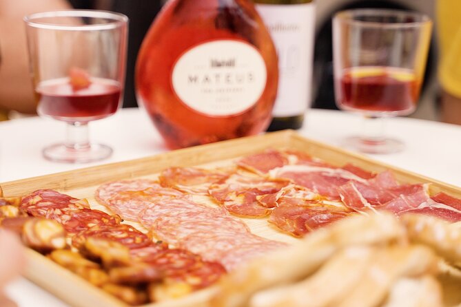 LISBON SUNSET TO NIGHT in Vintage Jeep with FOOD & DRINKS - Food, Drink Tastings, and the Pace You Should Expect