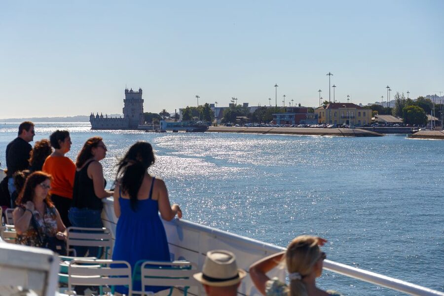 Lisbon: Tagus River Cruise with Welcome Drink - Who This Cruise Fits Best, and Who Should Skip It