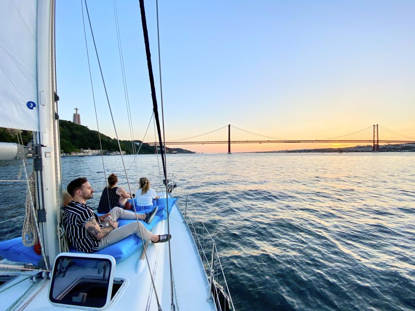 Lisbon: Tagus River Sunset Cruise with Drinks - Stop by stop on the river, with practical notes