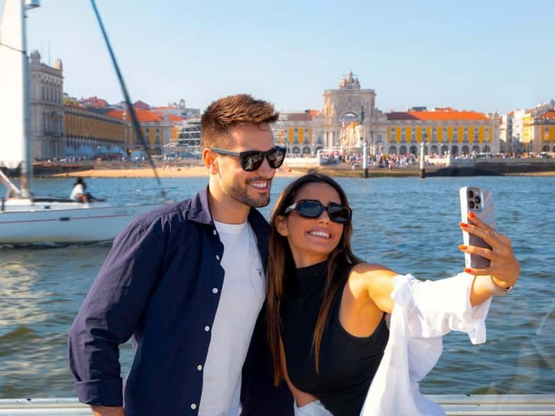 Lisbon: Tejo River Sightseeing Cruise - Museum of Art, Architecture and Technology: a smart stop for design lovers