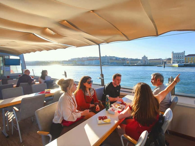 Lisbon: Tejo River Sightseeing Cruise - Monument to the Discoveries and the Belém Tower zone: where the river goes cinematic