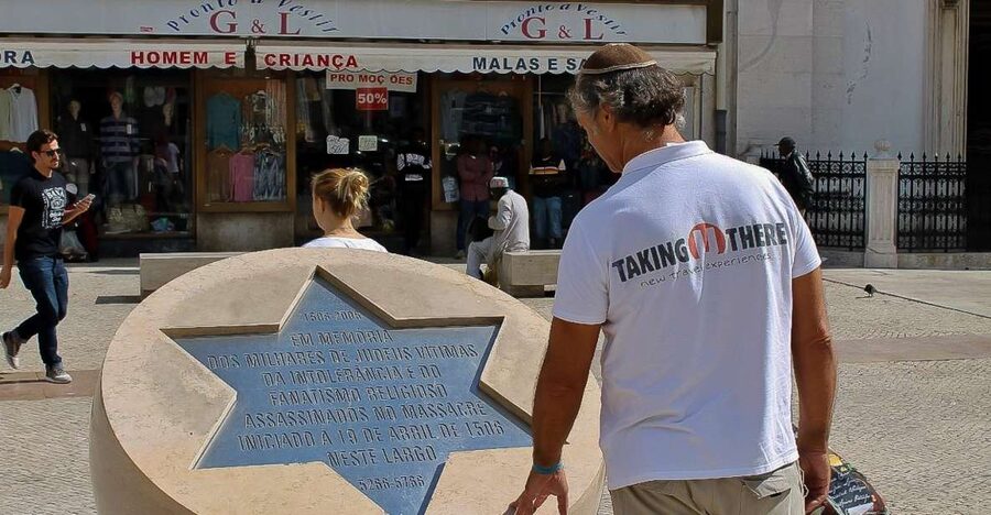 Lisbon: The Jewish Sephardic Walking Tour - The 1506 Massacre, explained as a cause-and-effect turning point