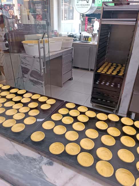 Lisbon: The Ultimate Food Tour with a Local - Praça Dom Pedro IV Dessert and the Walk to Rossio Square