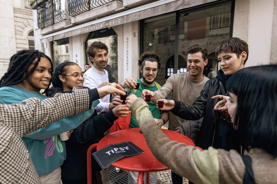 Lisbon: Tipsy Tour Fun Bar Crawl with a Local Guide - Ending at a popular club: a clean finish to keep the night yours