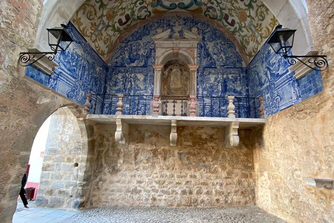 Lisbon to Fatima/Batalha/Nazare & Obidos guided tour 8pax group - Stop 4, Nazare O Sitio: Ocean Views and Surfer Fame