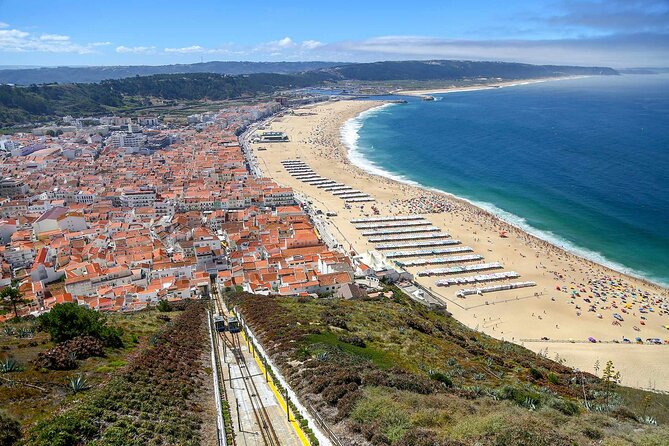Lisbon to Porto with stop Aveiro-Fátima-Coimbra-Tomar-Nazaré-Óbidos - Óbidos: medieval streets plus ginjinha in your time window