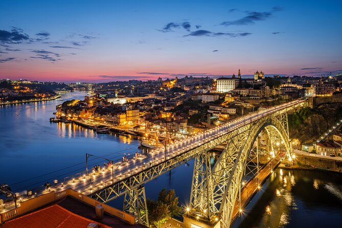 Lisbon to Porto with stops Obidos Nazare Fatima Coimbra Aveiro - Key Things You’ll Notice Right Away