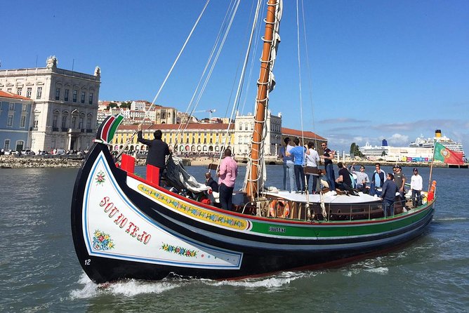 Lisbon Traditional Boats - Guided Sightseeing Cruise - Praça do Comércio from the water: power, rebuilding, and the harbor view