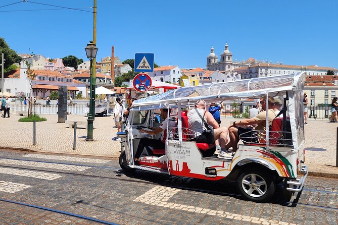 Lisbon Tuk Tuk: Explore Lisbon’s Hidden Treasures 1:30h - Stop 5, National Pantheon: dates you can actually remember