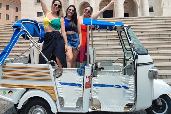Lisbon Tuk Tuk Tour – 1-Hour Old Town Experience - Lisbon Cathedral Stop: A Free 10-Minute Moment Inside