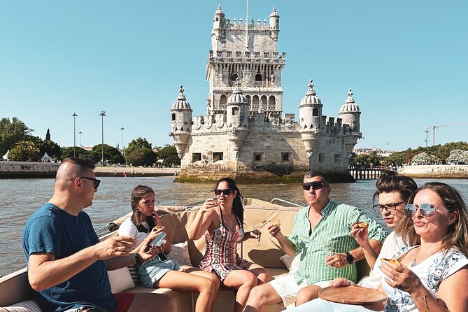 Lisbon – Vinho Verde Wine Premium Boat Experience - Your route on the river: what to watch at each landmark