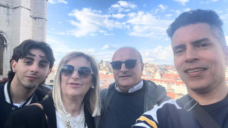Lisbon Walking Tour with a Local - Who this tour suits best, and who should think twice