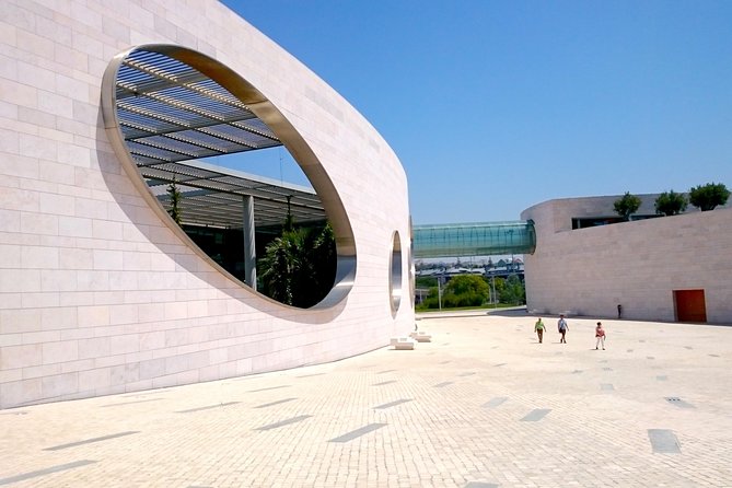 Lisbon Waterfront Bike Tour - Small Groups - Why Lisbon Waterfront by bike works so well
