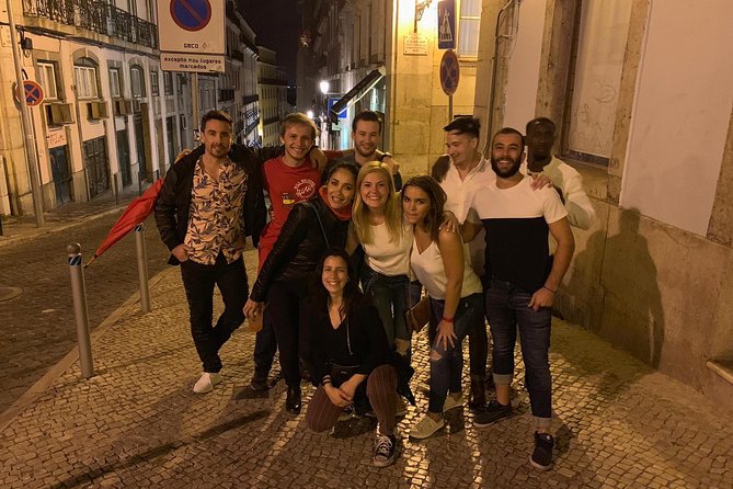 Lisbon Wild Pub Crawl - Dress code and practical tips that really matter