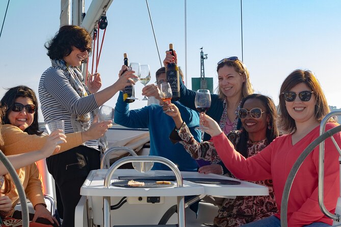 Lisbon: Wine Tasting with Sommelier on a Private Sailboat - Wine tasting on board: what you can expect from the tasting itself