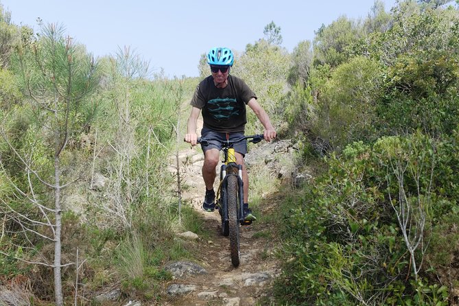 Lizandro Trails - Mountain Biking - Your guides: Marco and Bruno actually shape the day