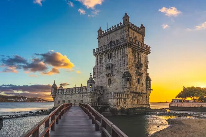 Luxury Car Lisbon City Tour Visit - Stop 2, Padrão dos Descobrimentos: history you can point at