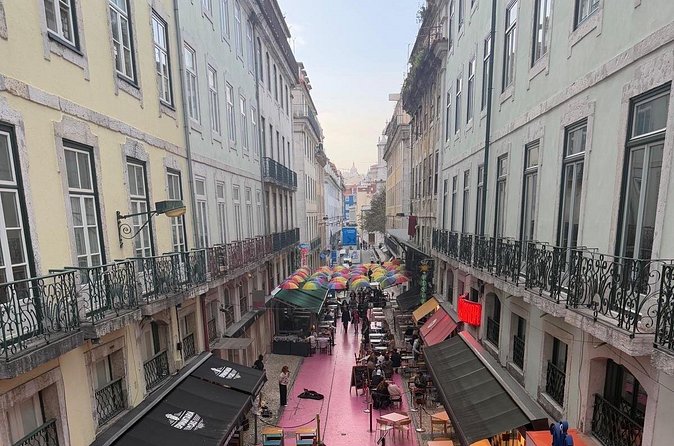 Luxury Car Lisbon City Tour Visit - Stop 5, Pink Street: a quick hit of nightlife history