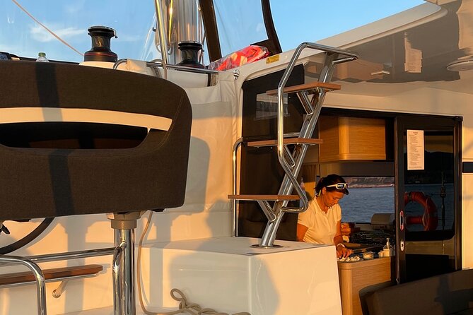 LUXURY Catamaran Sunset and Wine cruise - Should You Book This Lisbon Luxury Sunset and Wine Cruise?