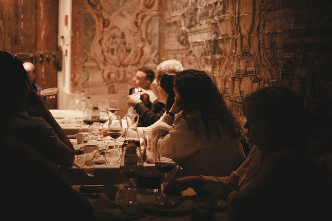 Mesa de Frades Dinner in Lisbon Fado Show Portuguese Live Music - The Fado Show: Multiple Performances, Guitar Energy, Two Voices