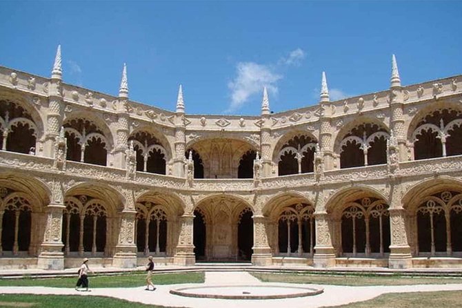 Mini Tour LISBOA (half day) - Downtown Lisbon, fast glimpses: Restauradores to Lisbon Cathedral