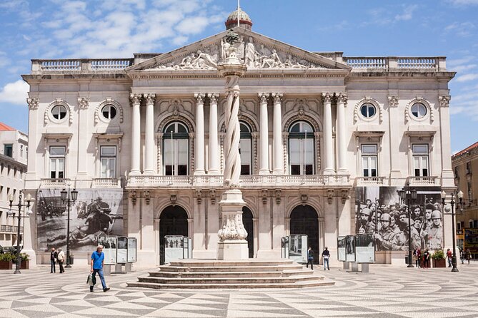 Mon Ami Burguês - Lisbon City Center Private Tuk Tuk Tour - FAQ