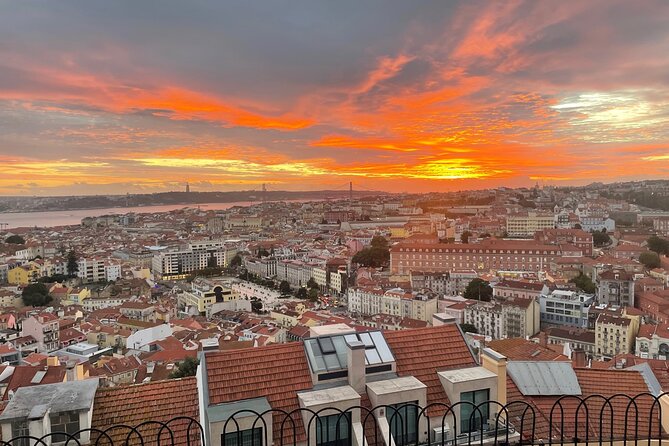 Multicultural Lisbon Walk: Food Tastings, Stories & Live Music - Miradouro da Senhora do Monte: sunset views and the payoff