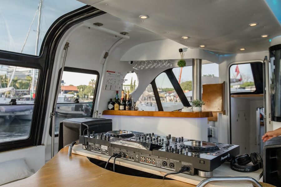 New Year’s Eve Luxury Boat – DJ, Buffet & Open Bar - Weather Rules, Seasickness, and Staying Comfortable