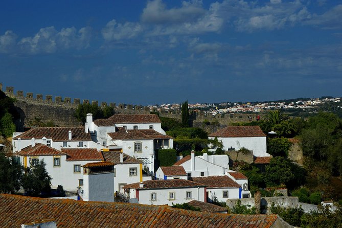 Óbidos: Medieval Tales & Secrets Spots - Stop 2: São Tiago Church, now a bookstore